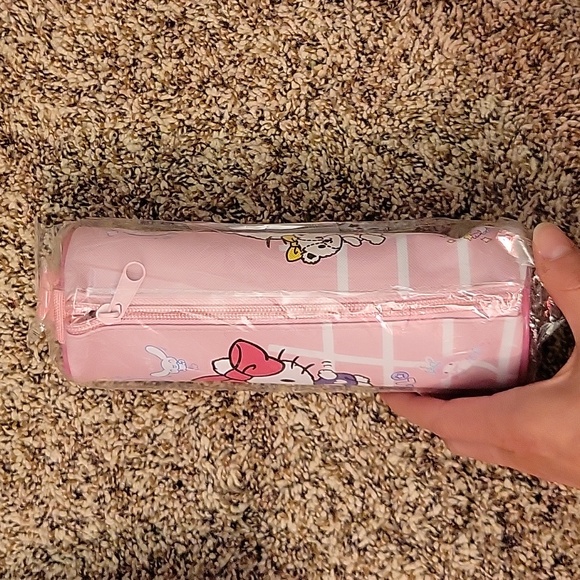 Hello Kitty Storage Case NWT - Picture 4 of 5